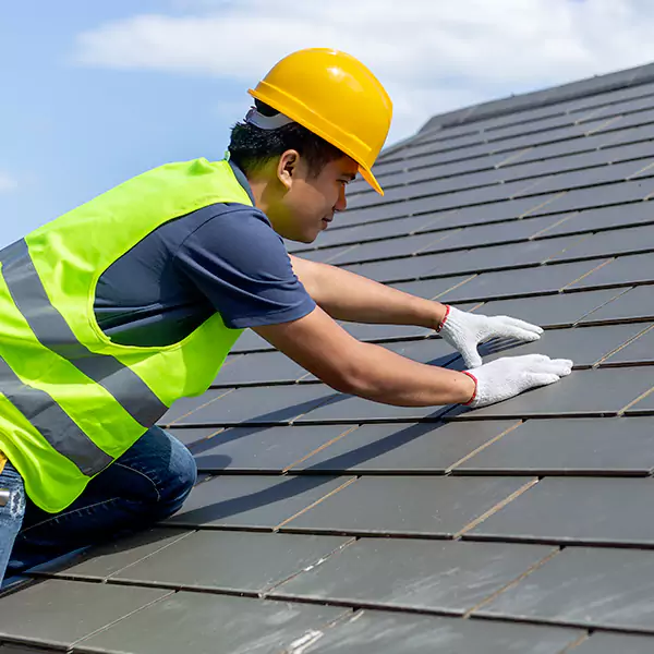 Why Oak Park Businesses Rely on Oak Park Roofing Pros for Roof Maintenance?