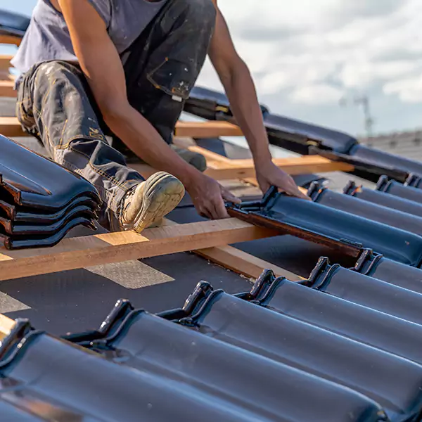 Why Oak Park Homeowners Choose Oak Park Roofing Pros for Roof and Gutter Repair?