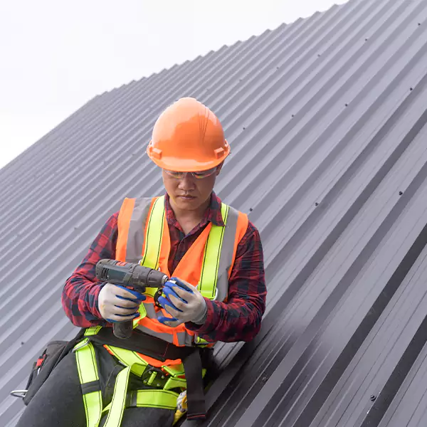 Why Property Owners in Oak Park Choose Oak Park Roofing Pros for Tin Roofing Installation Service?